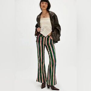 Wrangler Flare Wanderer 622 NWT